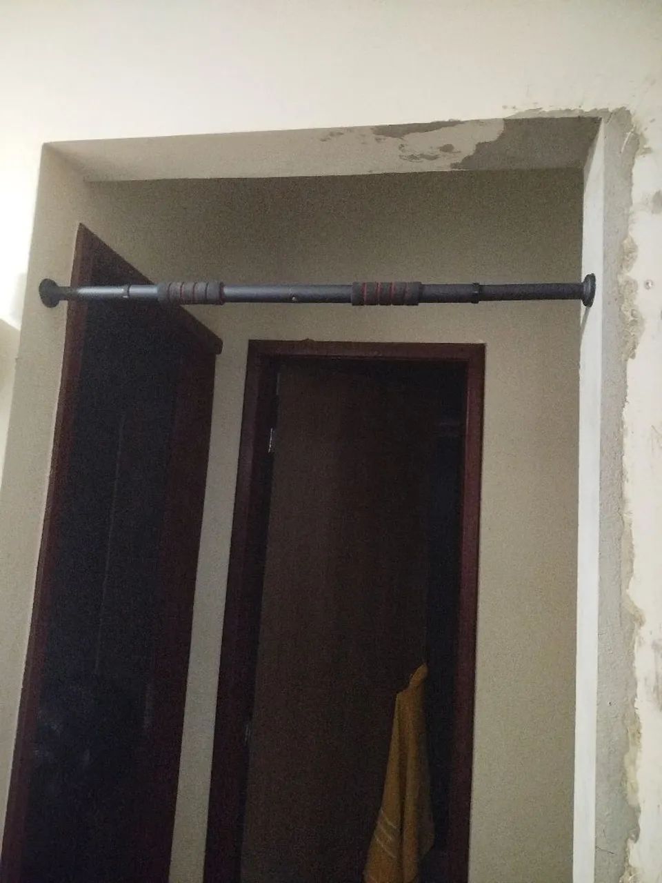 Barra de porta ajustável  - Foto 3