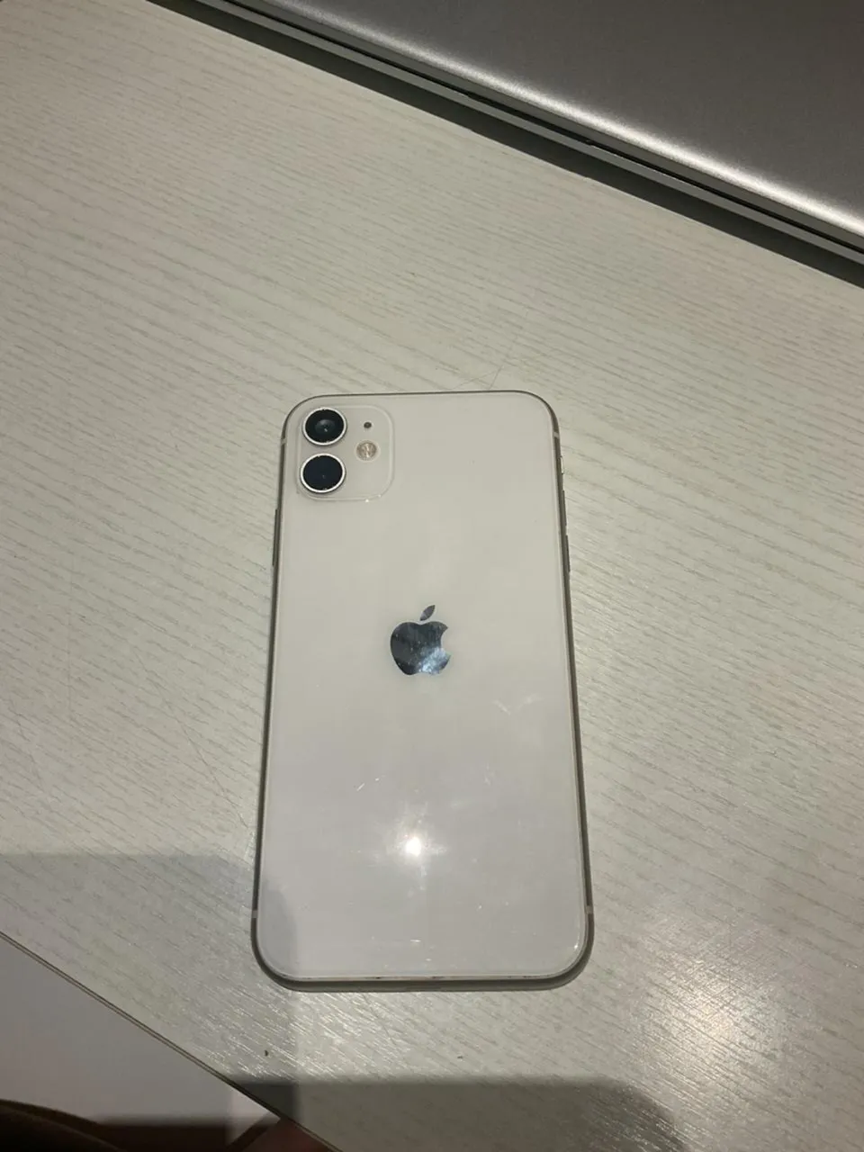 IPHONE 11 64G BRANCO OU PRETO - Celulares e Smartphones - Centro