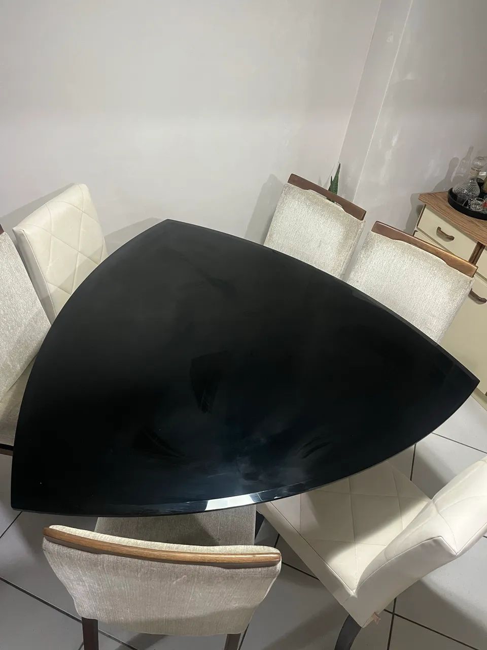 Vendo mesa com 6 cadeiras - Foto 3
