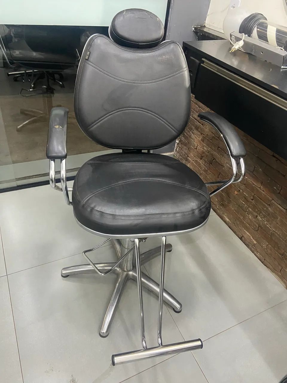 Cadeira p/ barbearia - Foto 2