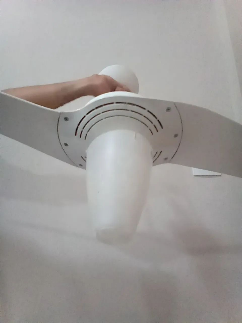 Ventilador de teto funcionando perfeitamente - Foto 2