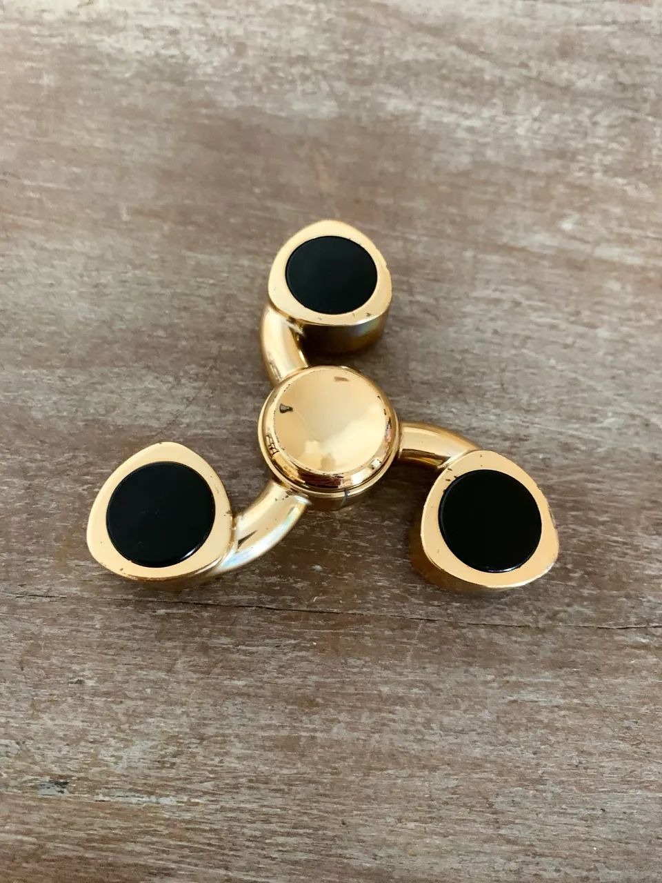Fidget Spinner giratório- Dourado Importado - Metal e Preto - Foto 5