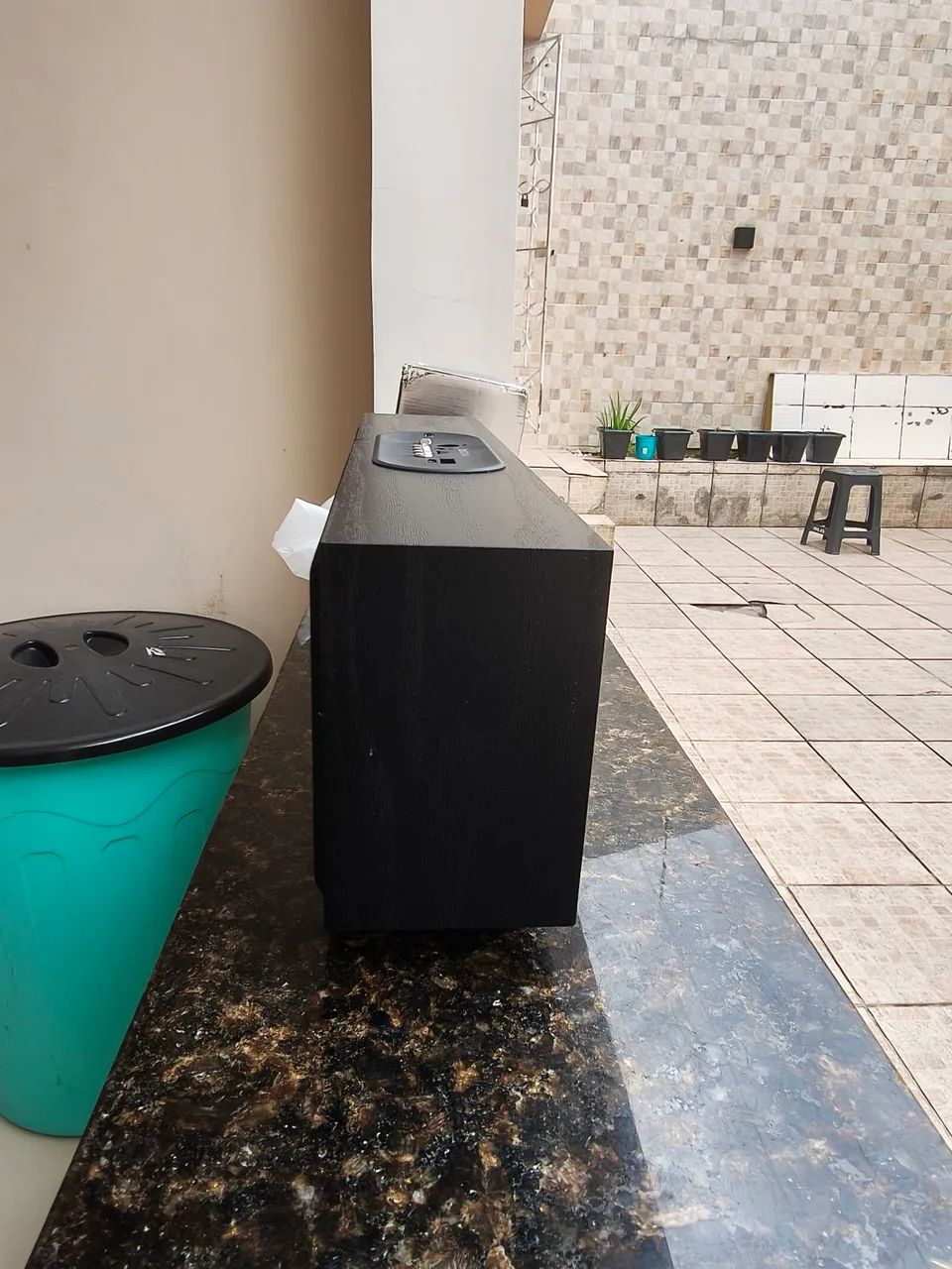 Caixa de som Bluetooth BETTDOWN EM MADEIRA TOP NOVA - Foto 3
