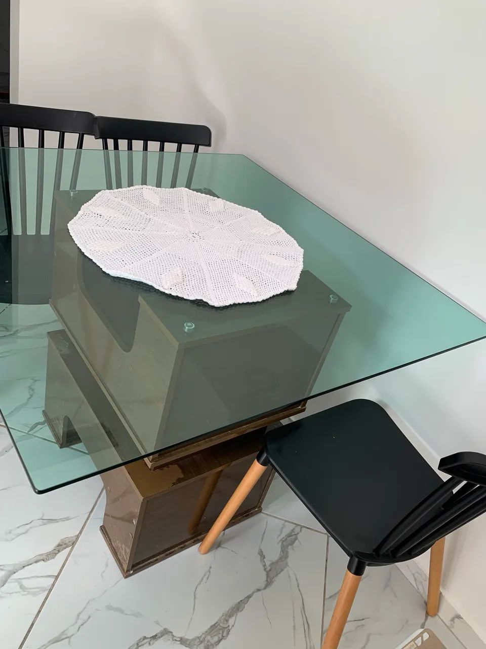 Mesa e Jantar de 4 lugares486385841078937601