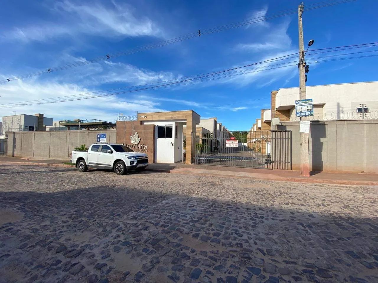 Casa em Condomínio