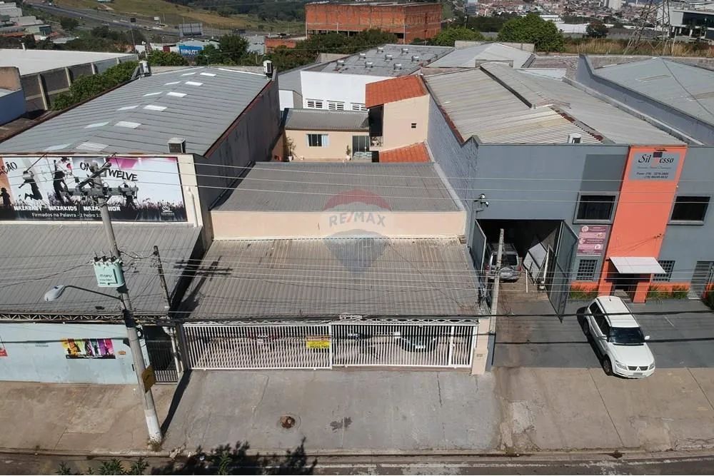 Casa Comercial com 386m2 de Área Útil para Vender no Jardim Nova Europa em Campinas/SP