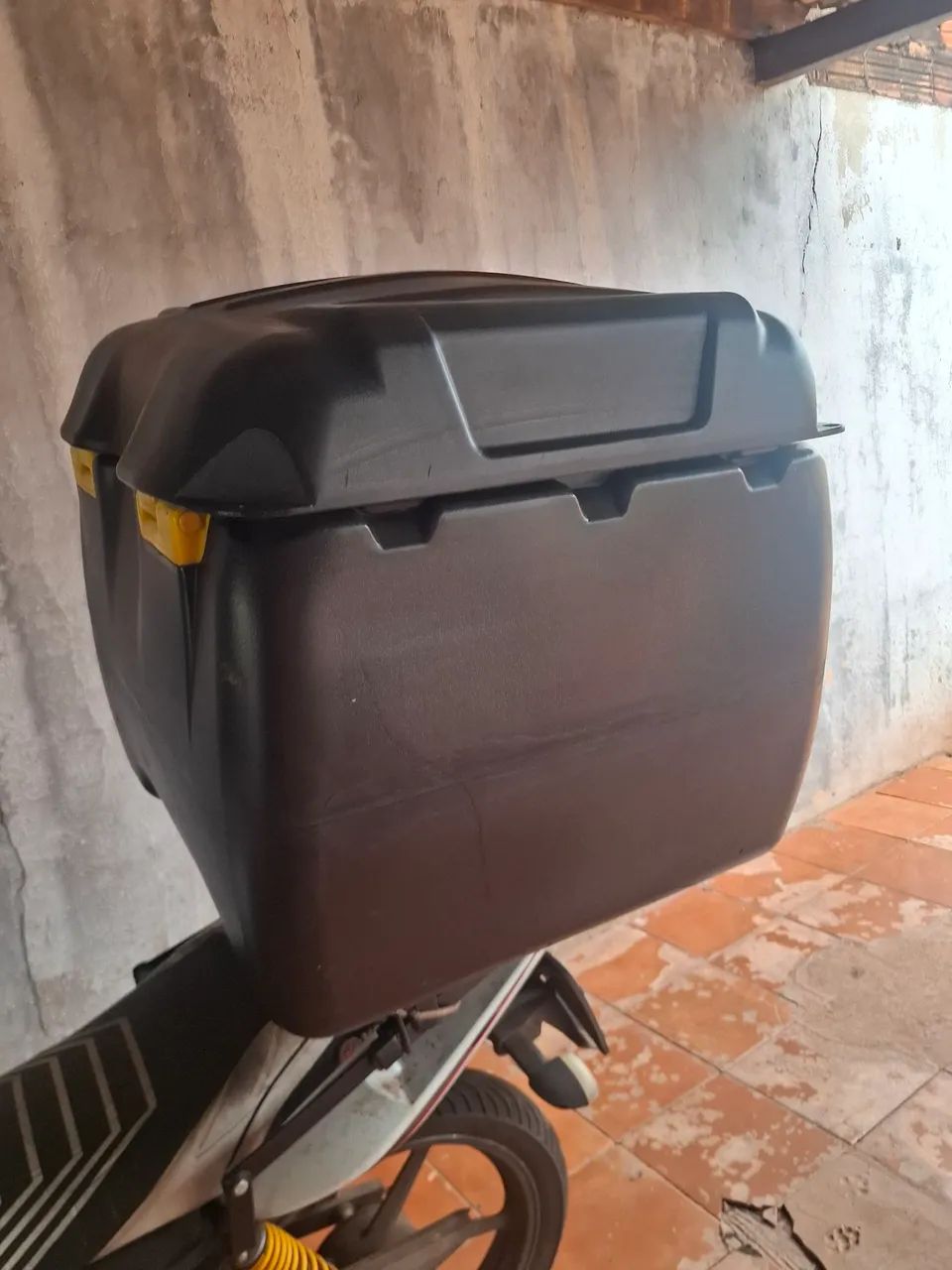 Bau 160 lts com suporte reforçado  - Foto 2