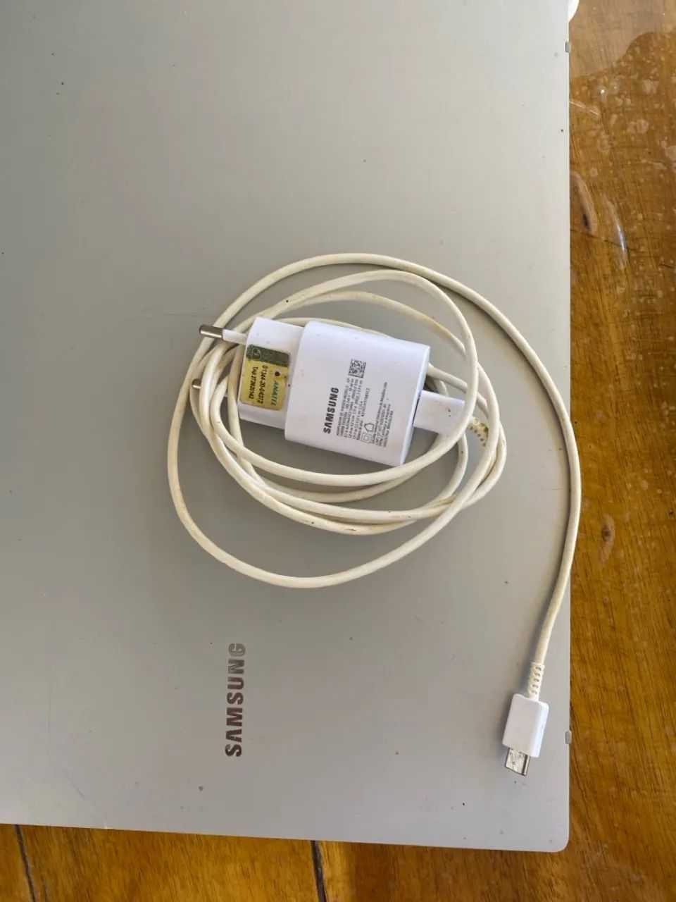 VENDO NOTEBOOK BOM PARA ESTUDOS  - Foto 3