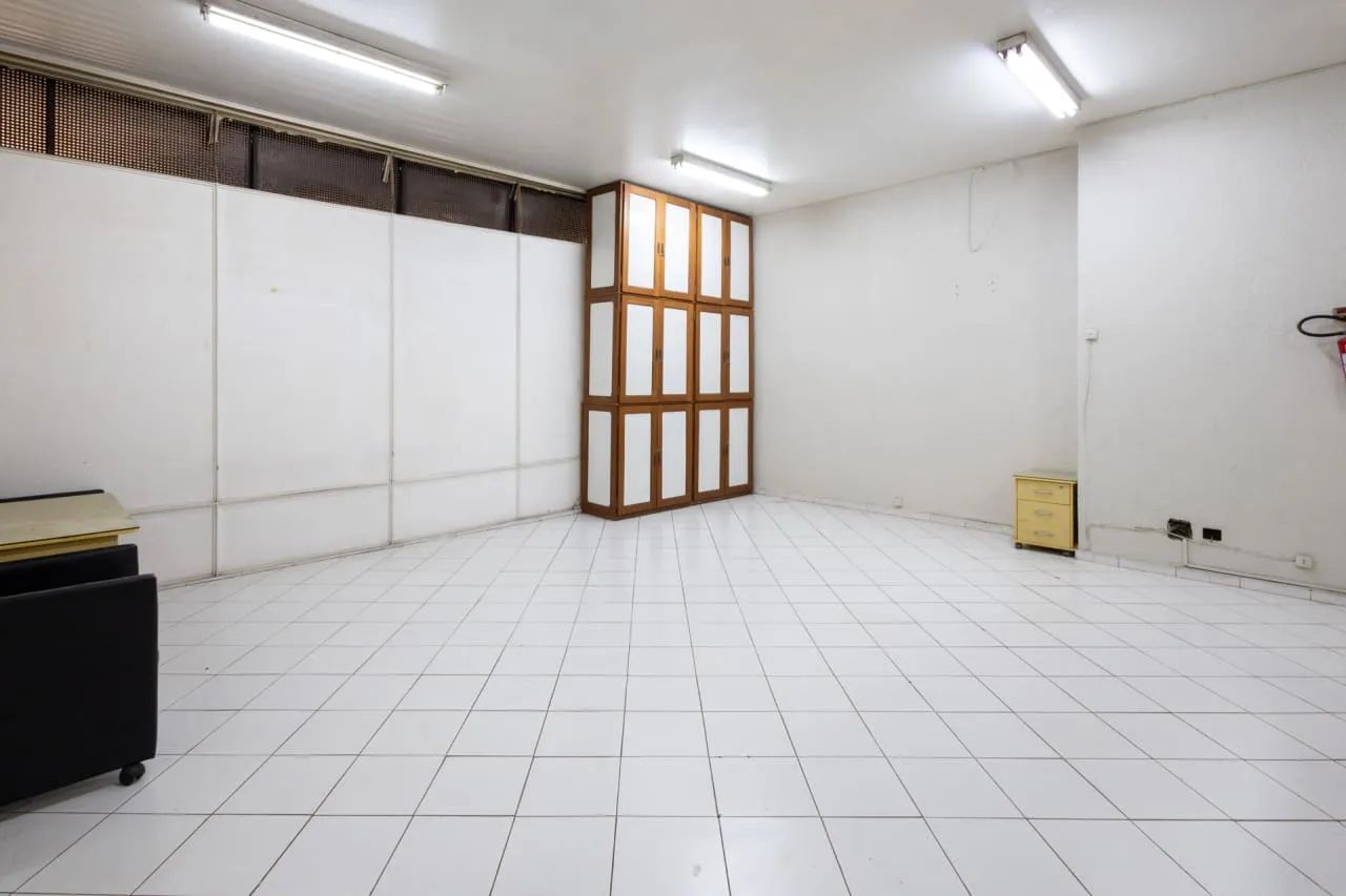 Sobreloja na Avenida Paulista, 648  55 m²