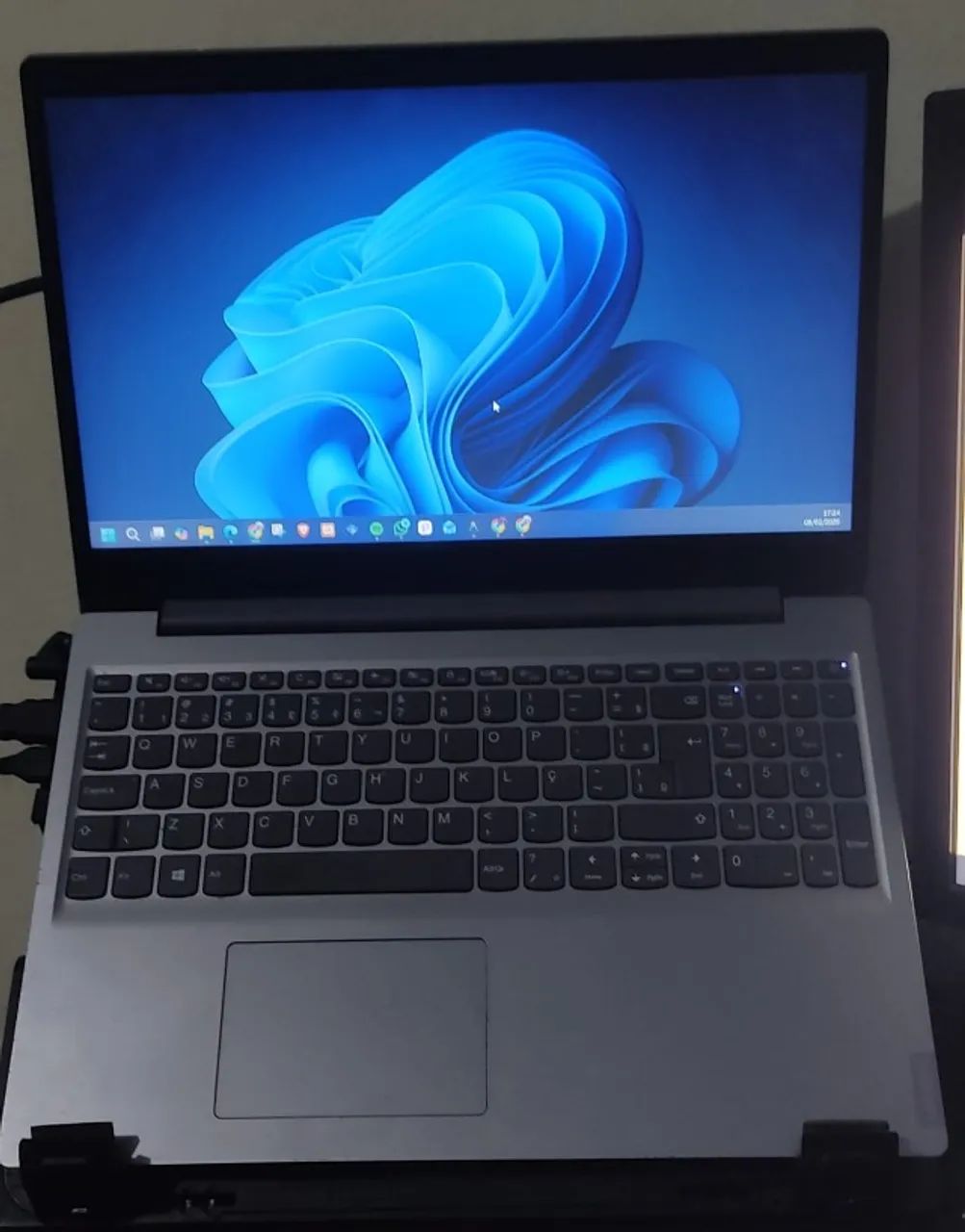 Notebook Lenovo Ideapad S145 - Intel Core i5 8ª Geração | SSD 480GB - Foto 2
