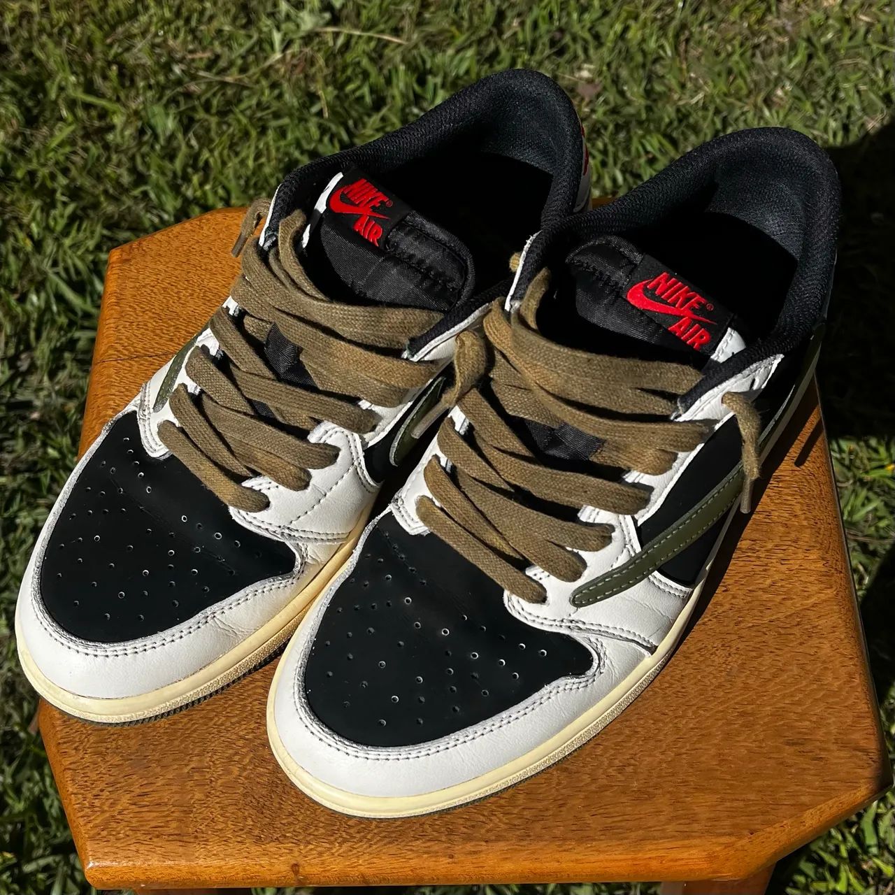 Nike Travis Scott Olive tamanho 40 - Foto 2