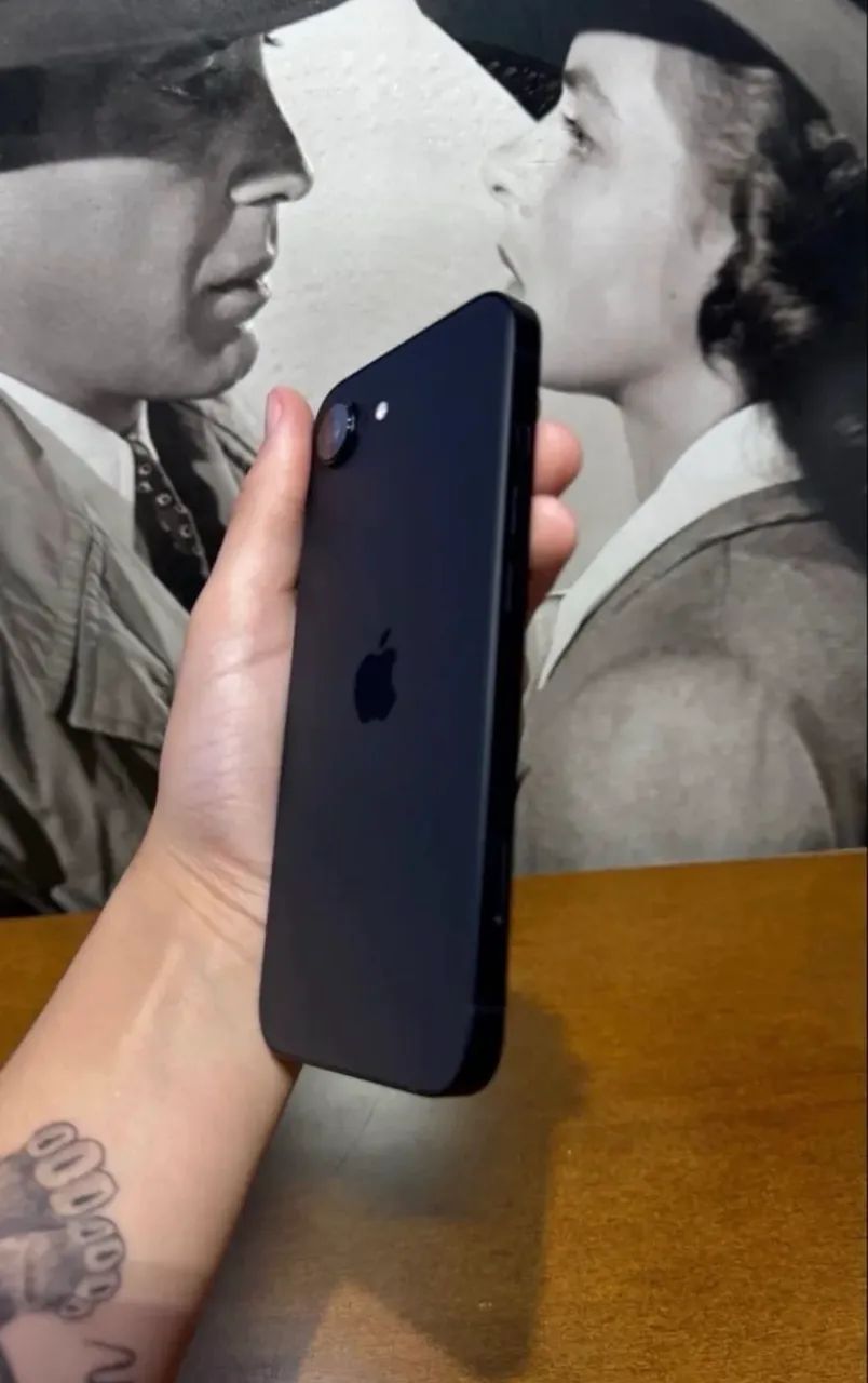 iPhone 16e completo e com garantia  - Foto 4