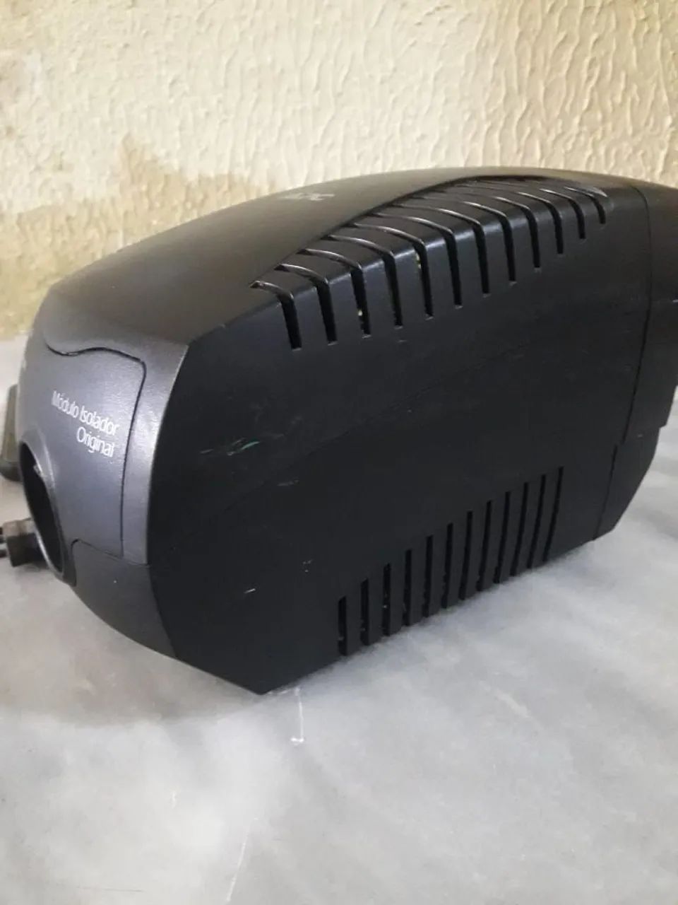 Estabilizado APC Microsol 300W Bivolt - Foto 4