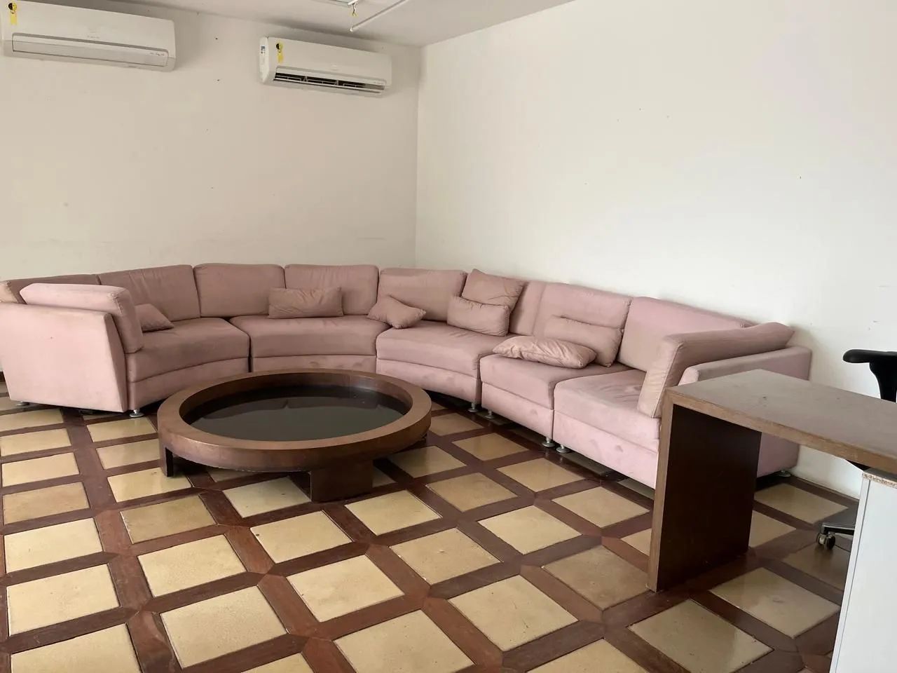 Conjunto de sofá e Centro  - Foto 2