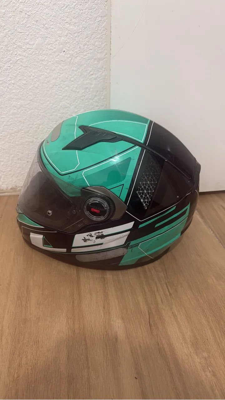 Vendo capacete 