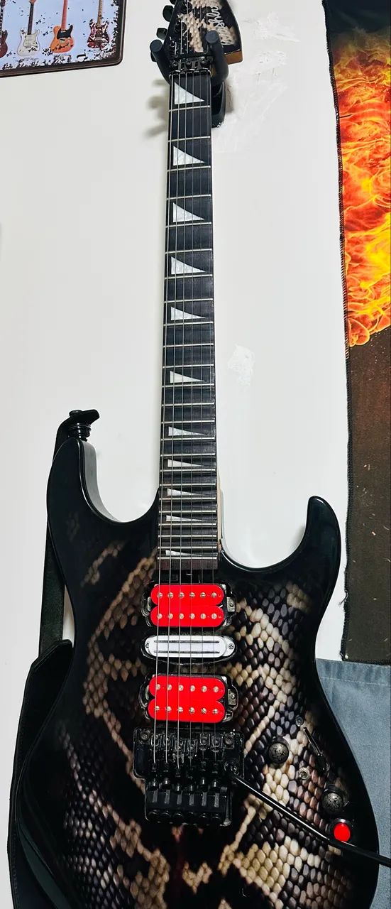 Guitarra Washburn