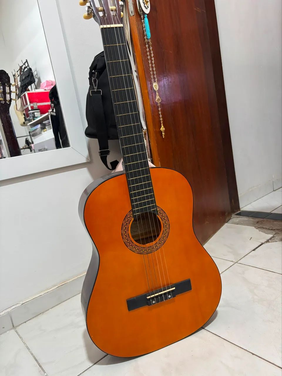 Violão novo + capa
