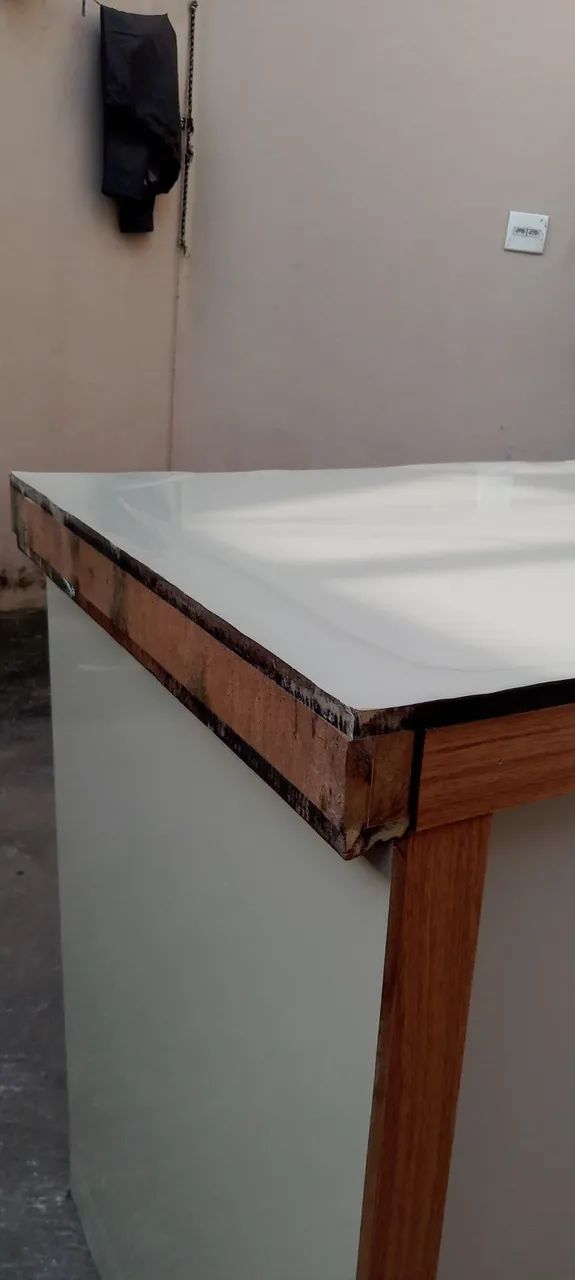 Mesa em MDF usada 2,10 x 0,55.   (Altura 1,79) - Foto 4