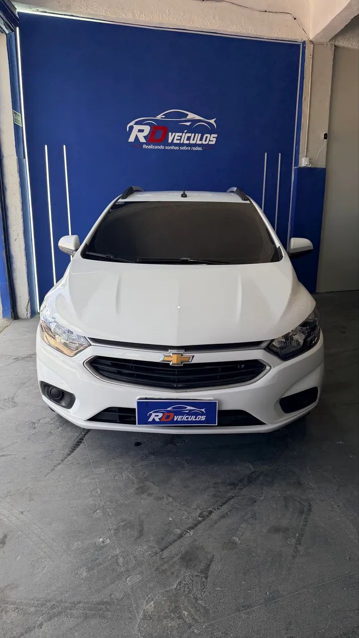 Chevrolet Onix Hatch LT 1.0 8V Flex Mec. 4P 2019 - Foto 2