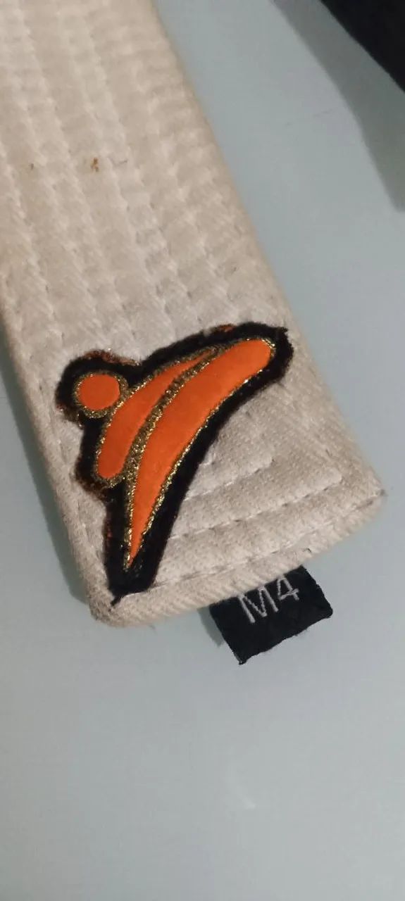Faixa jiu-jitsu Branca M4