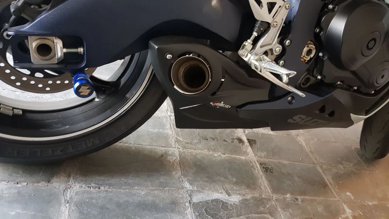 Suzuki Srad 1000 - Foto 2