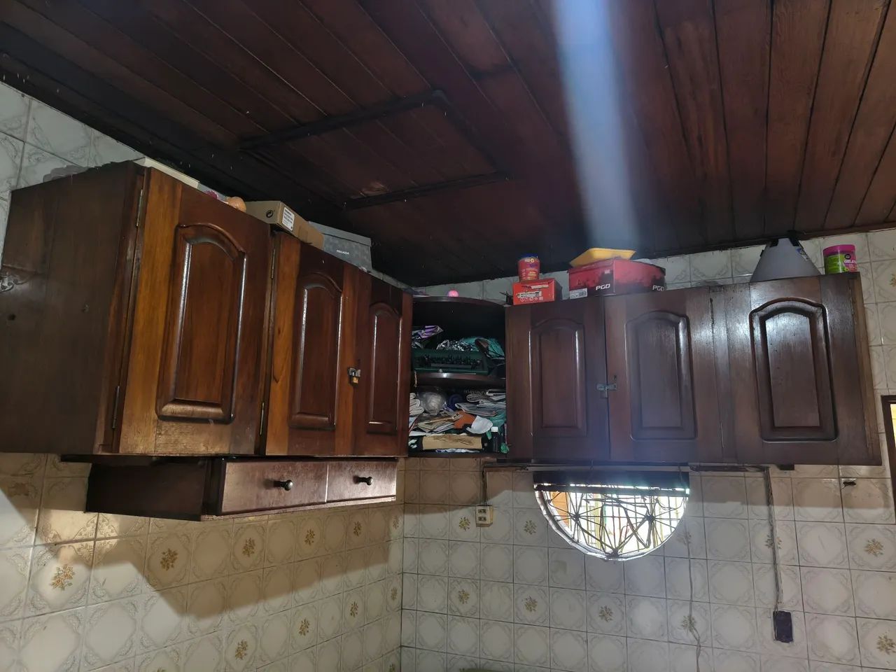 VENDO ARMÁRIO DE SALA - Foto 4