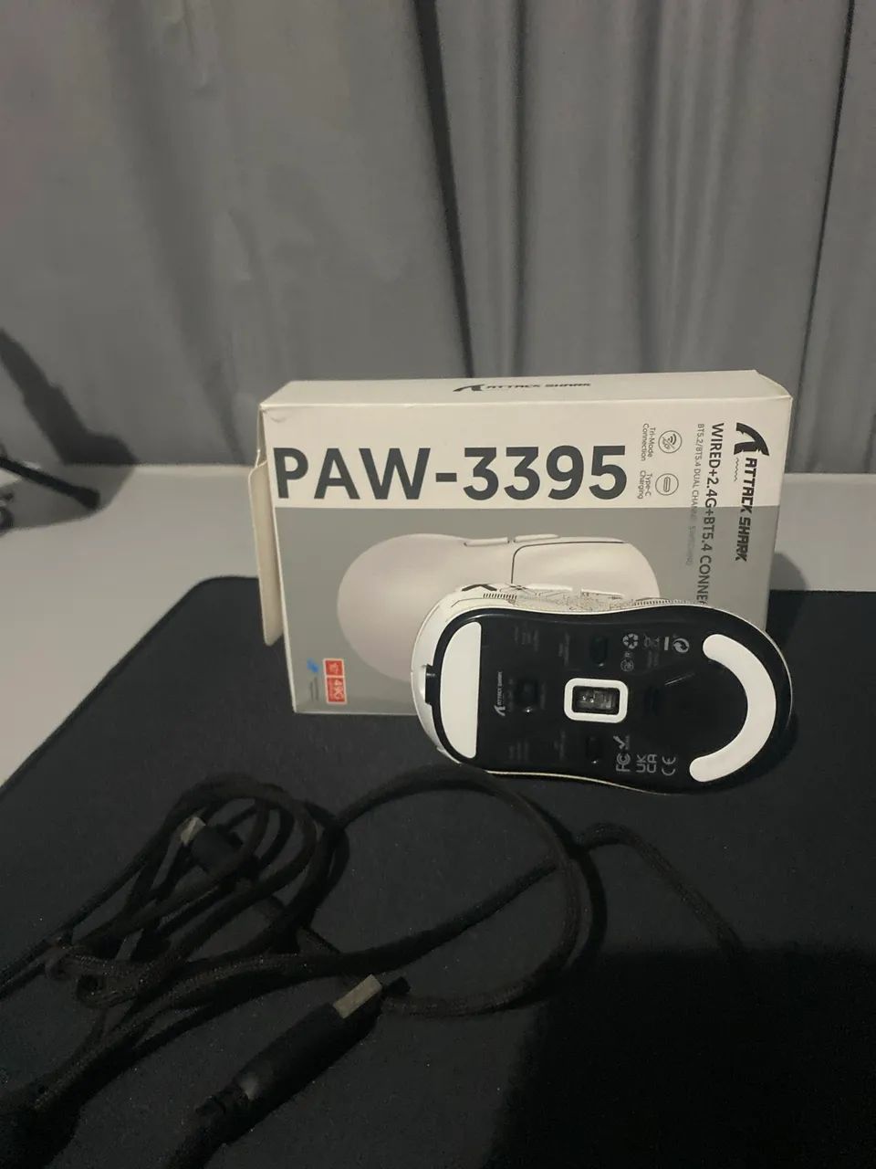 Mouse attack shark x3440254938114969602