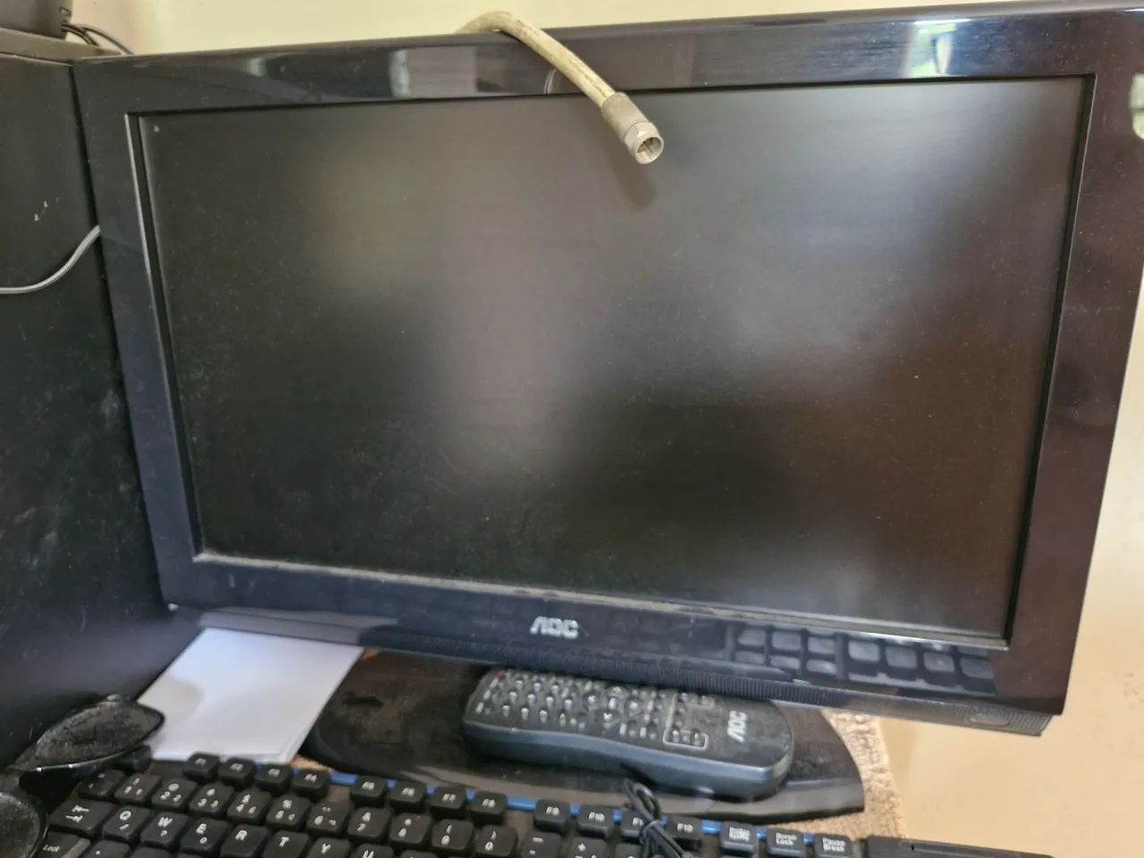 Computador e monitor tv AOC