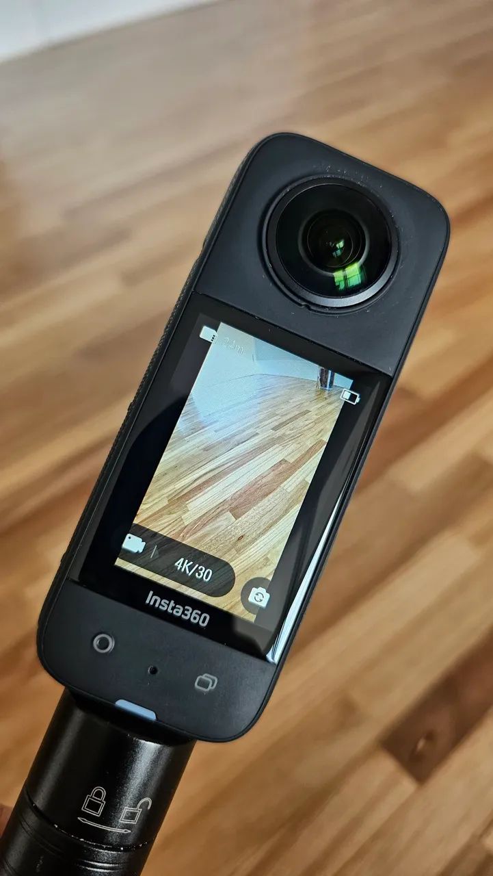 Câmera insta360 X3 com bastão  - Foto 4