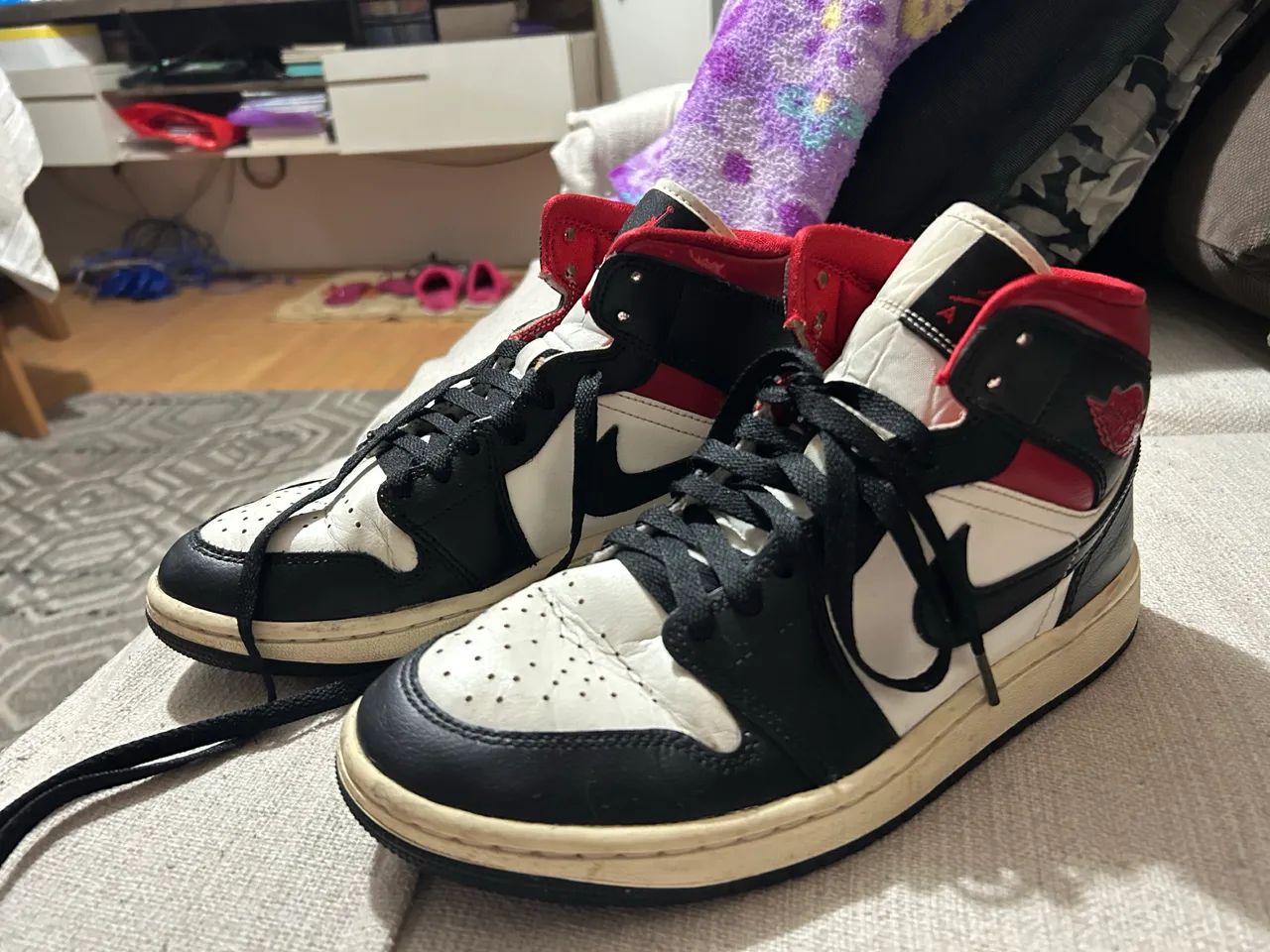 Nike Air Jordan 1 Mid  - Foto 2