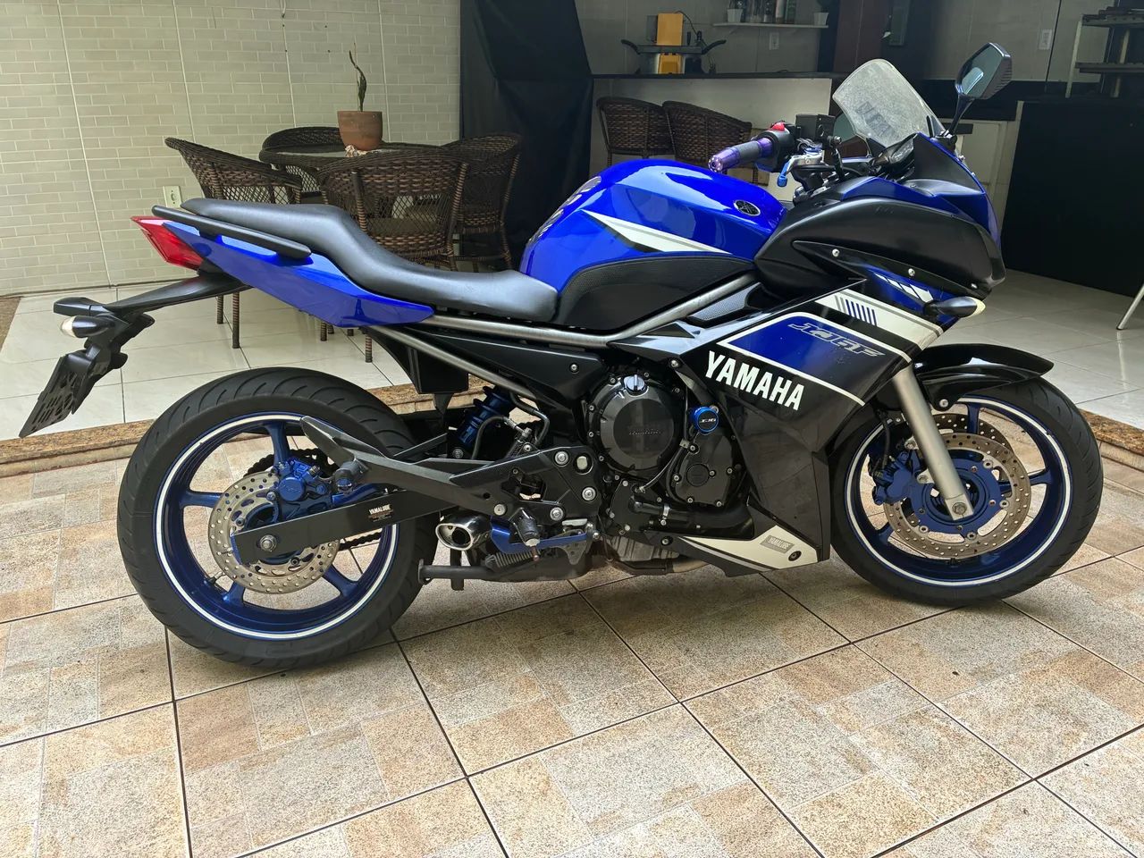 XJ6F - Foto 2