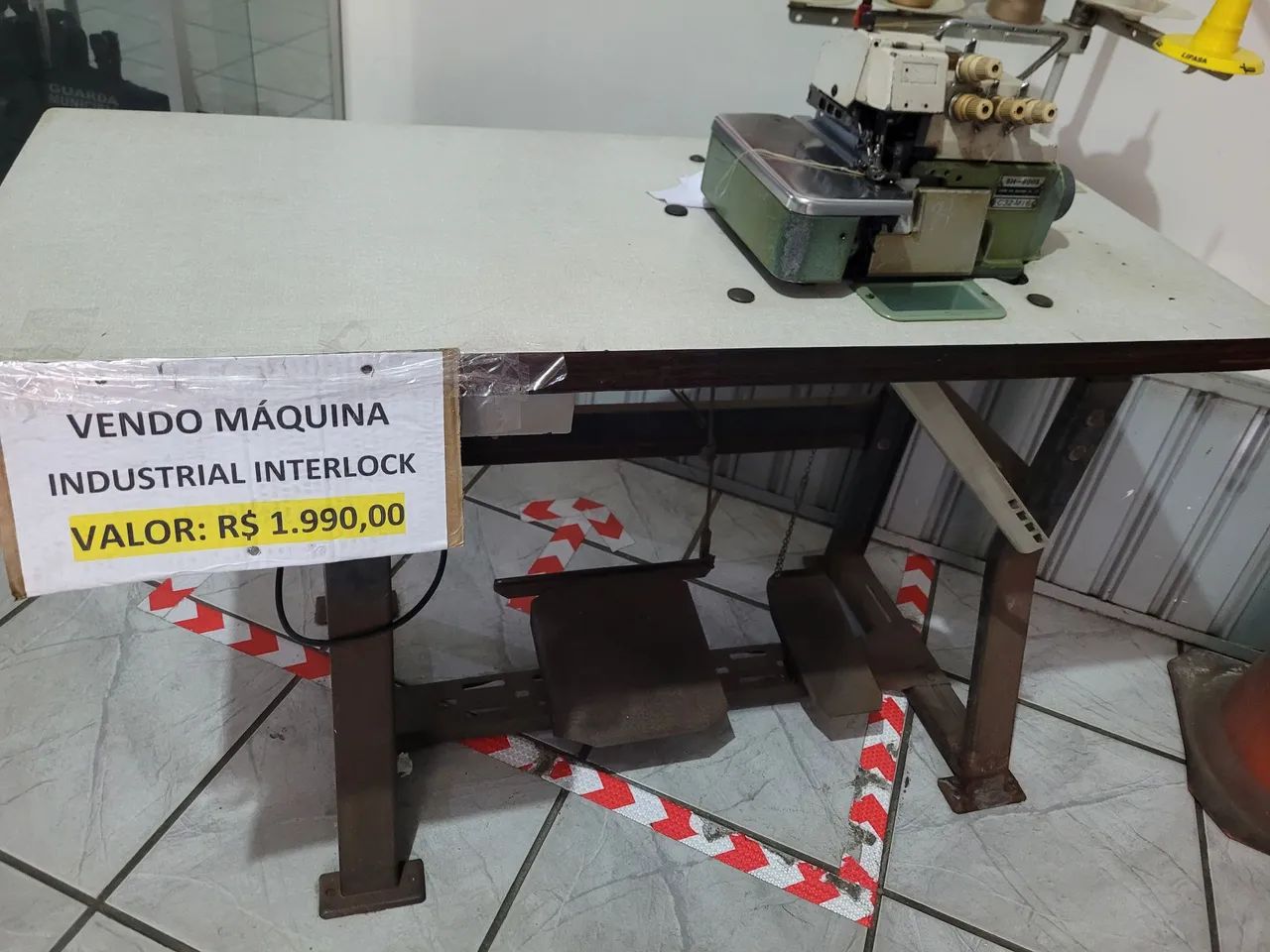 Máquina de interlock  - Foto 2
