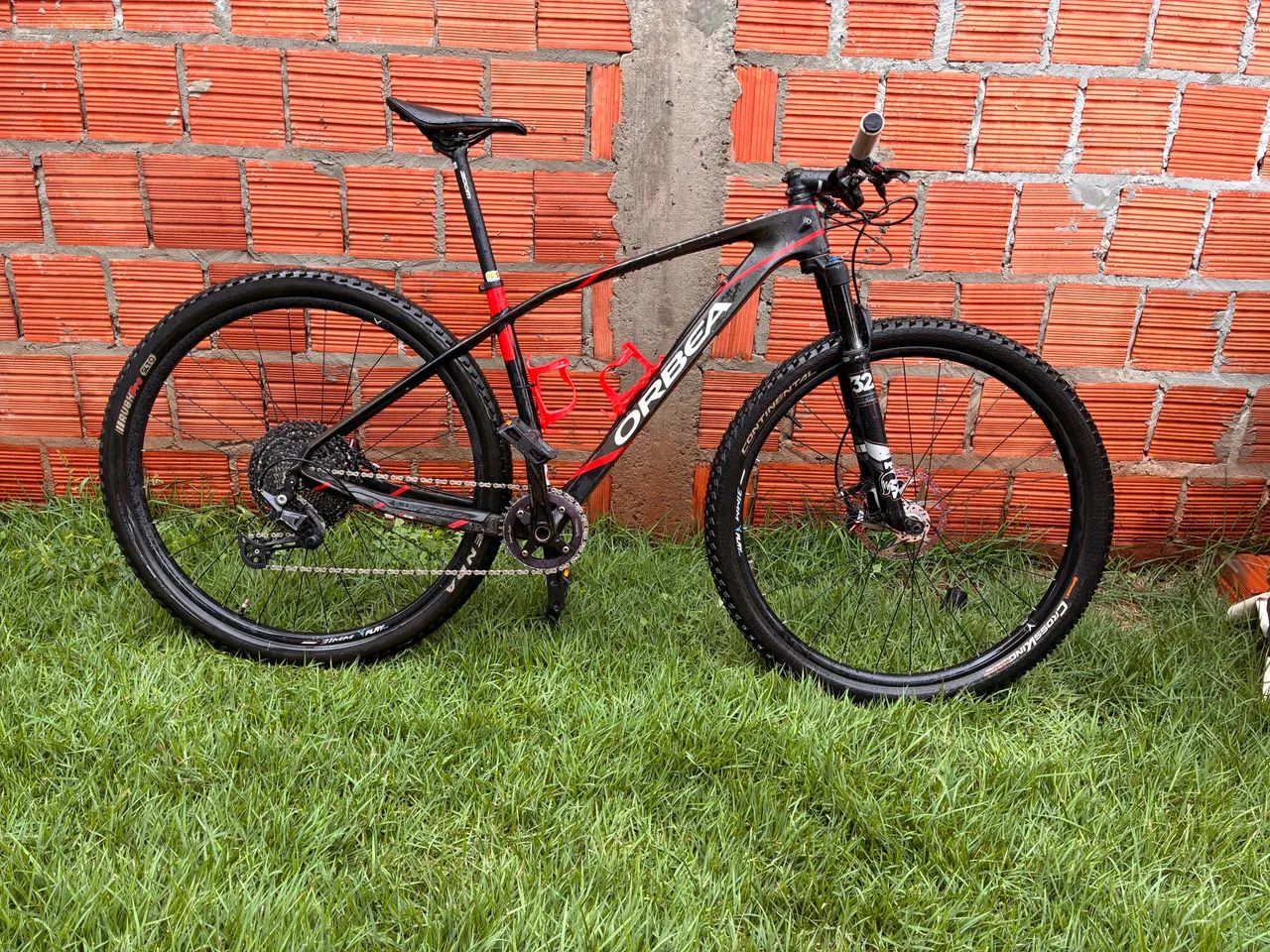 Bicicleta ORBEA ALMA 29 carbono