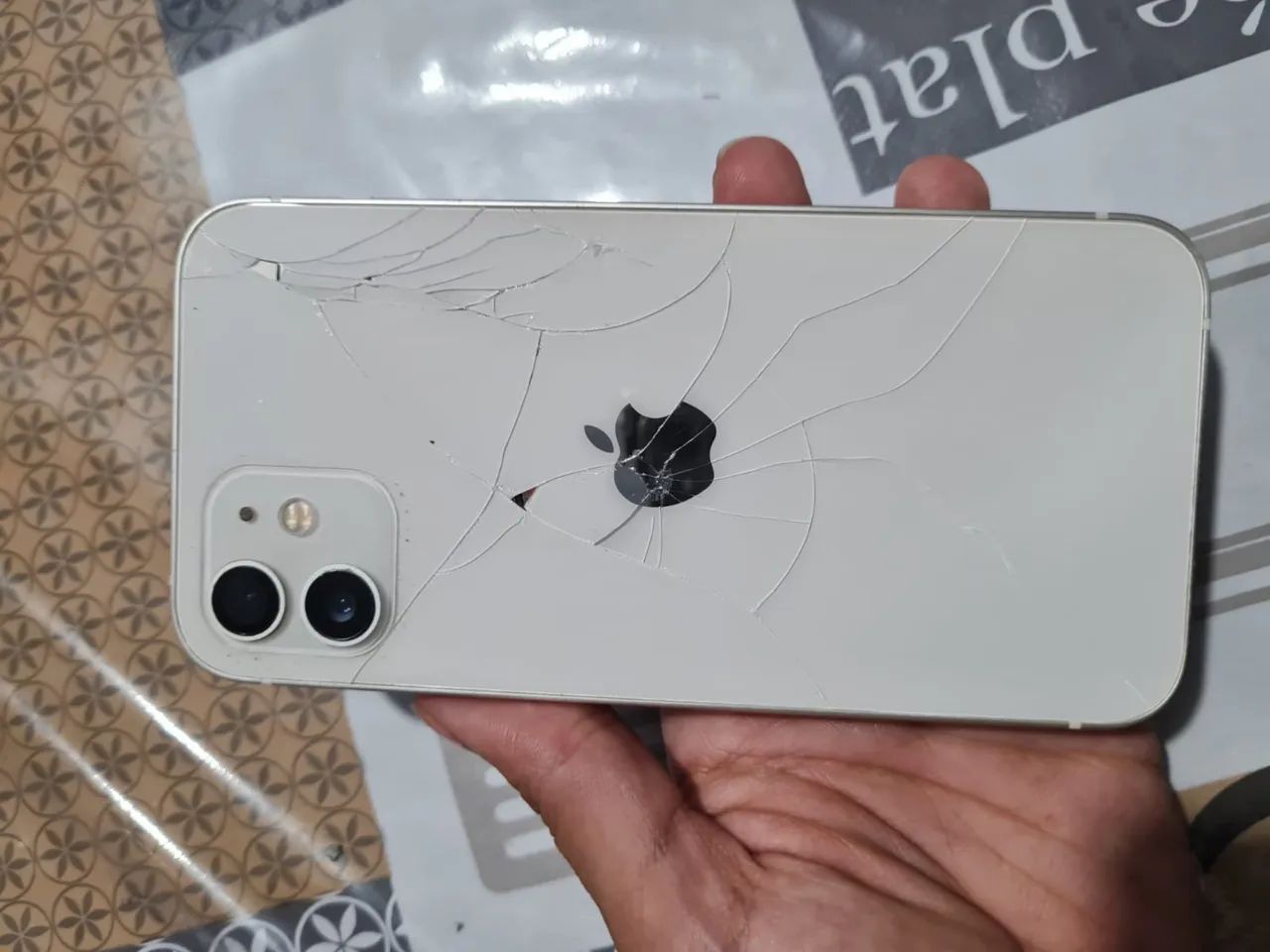 iPhone 12 - Foto 5