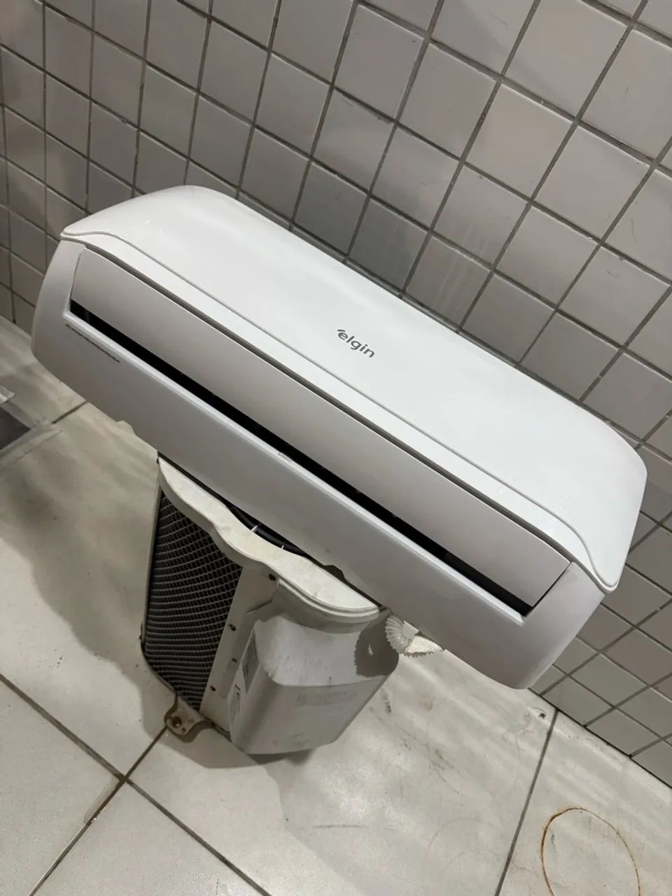Ar condicionado Eugin 9mil Btus  - Foto 2