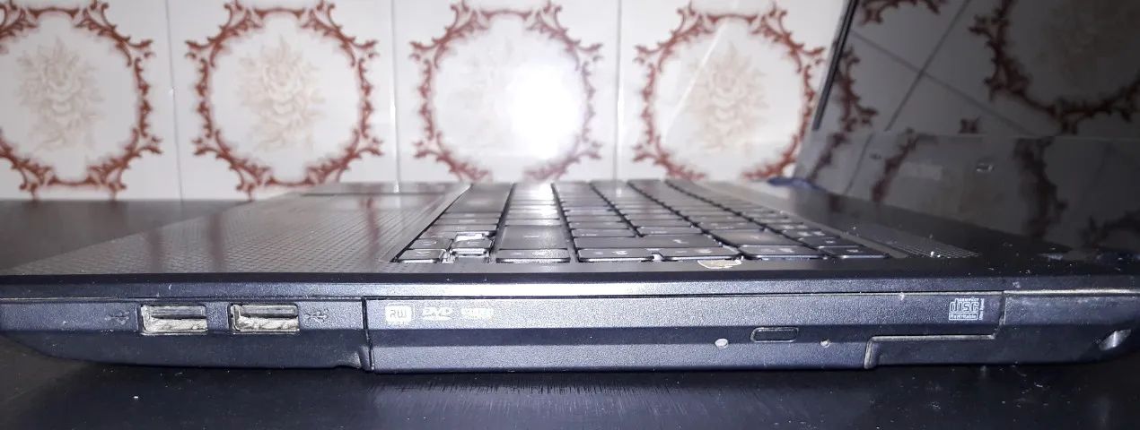 Notebook COM DEFEITO Emachines D728 Para Retirada de Peças ou Manutenção - Foto 3