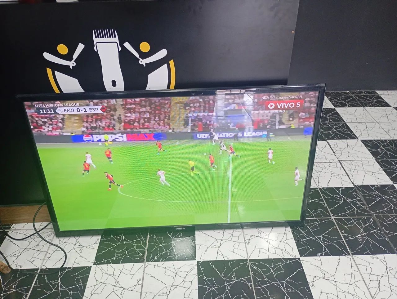 Vendo tv Samsung 55 polegadas obs não e smartv R$ 950,00 - Foto 5