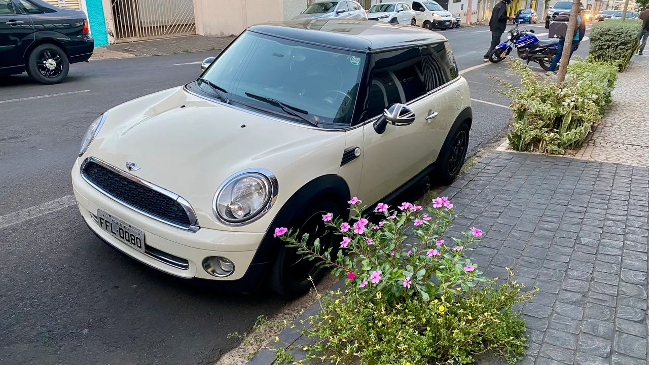 Mini Cooper 1.6 Mec. 2010 - Foto 2