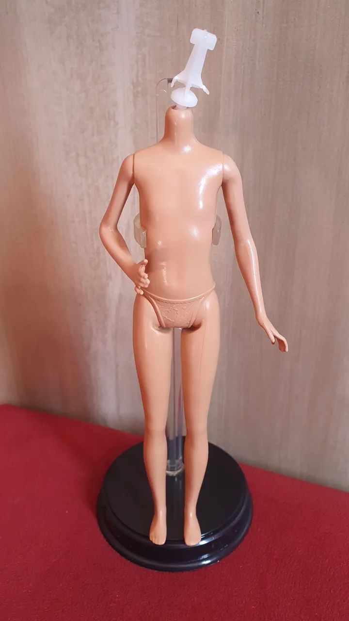 Corpinho barbie stacie 
