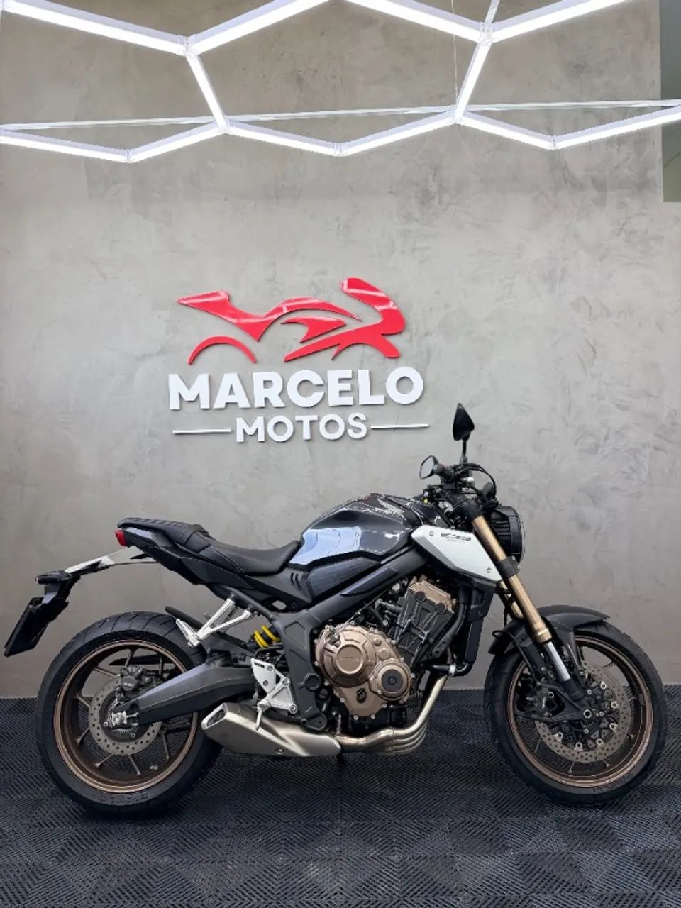 Honda CB 650R 2022 - Foto 4