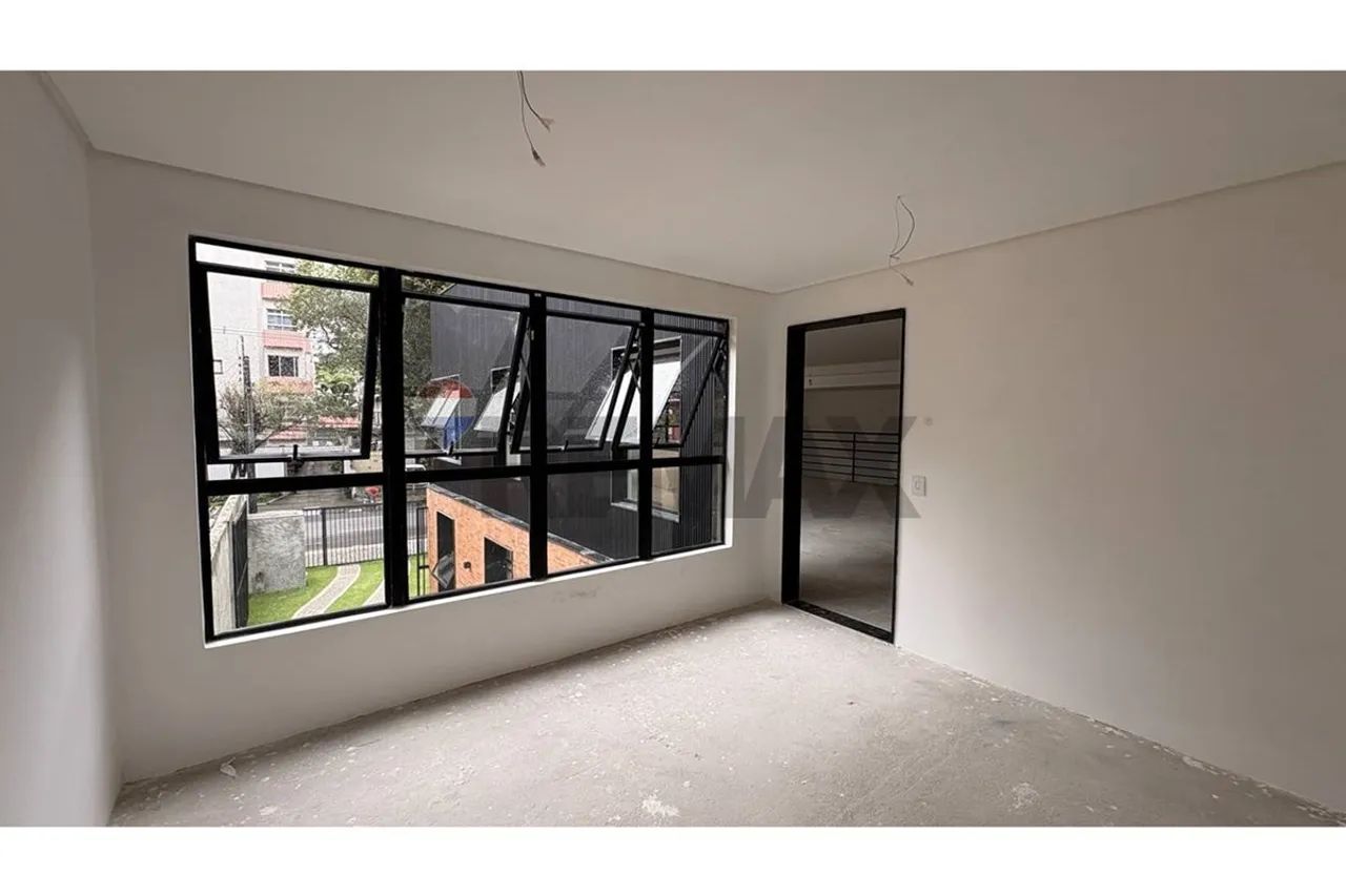 Alugue Espaço Comercial no Coração do Espinheiro com 300m²! - Foto 3