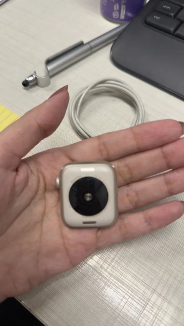 Apple Watch SE 2ª geração, GPS + Cellular - Foto 2