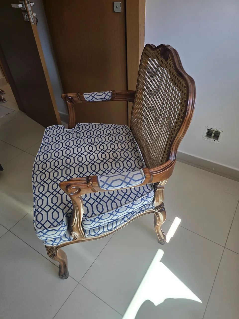Poltrona de sala  - Foto 2