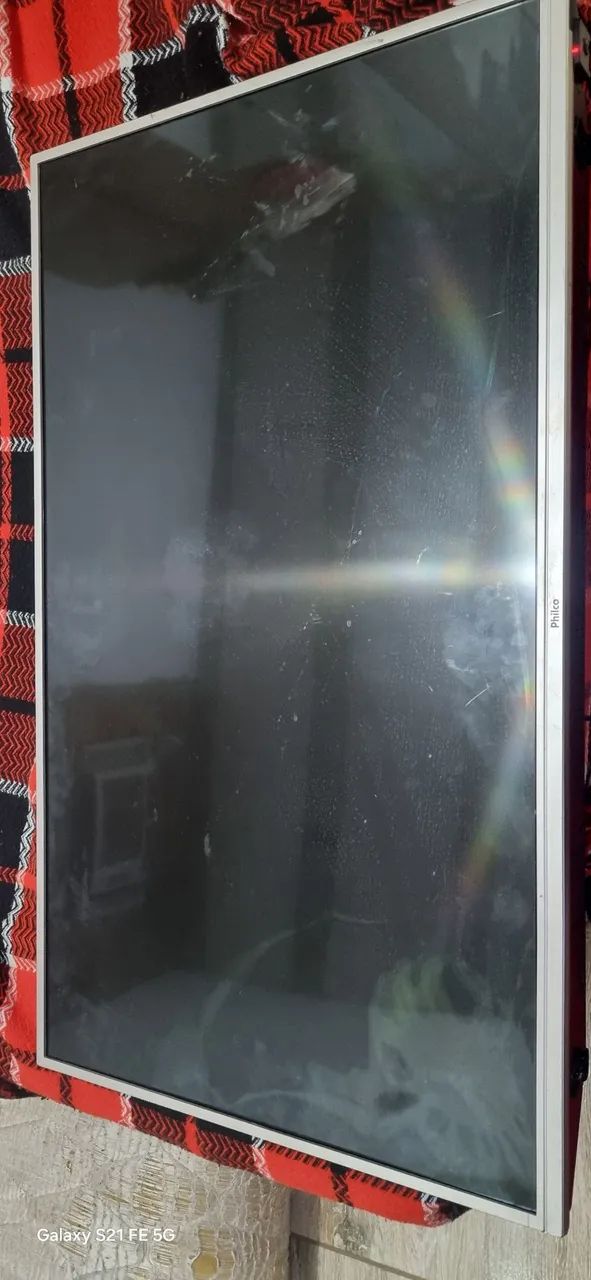 Vendo tv philco 43 polegadas com tela quebrada  - Foto 3