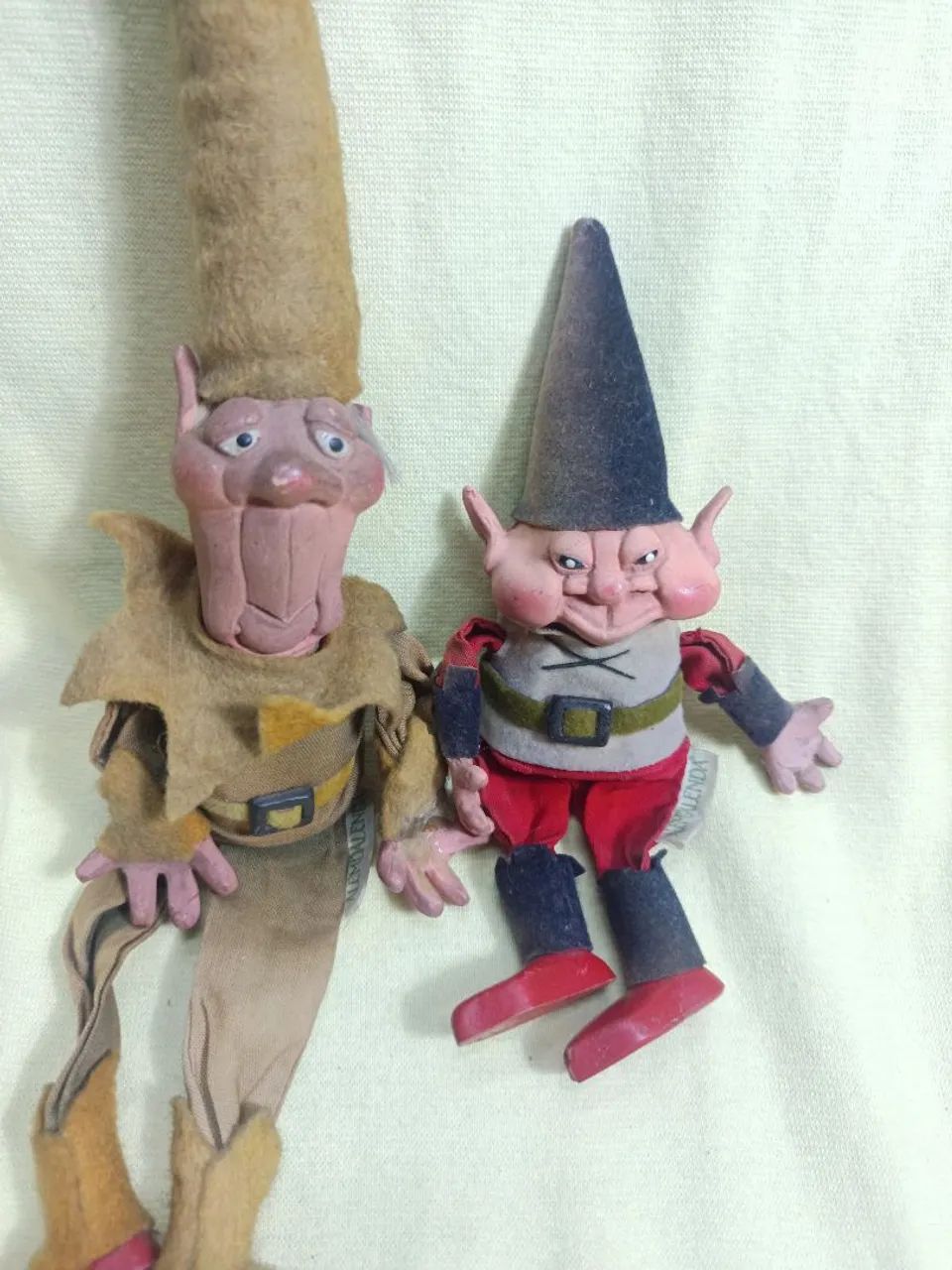 Dois bonecos duendes alemdalenda.  - Foto 2