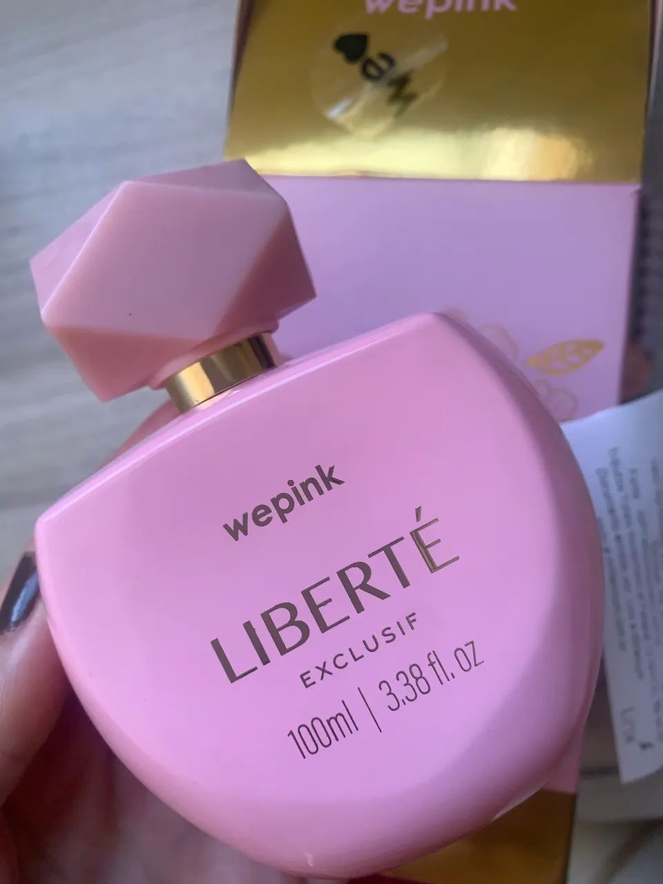 Perfume We pink Novo Liberté  - Foto 5