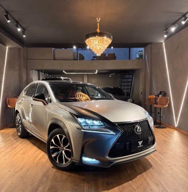 Lexus NX-200t F-sport 2.0 16V 238cv Aut., foto 9 de 13