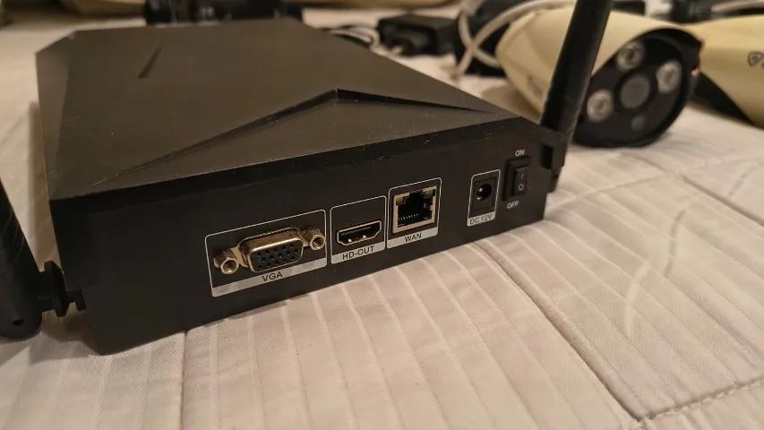 Kit NVR Semi SC9224 com 4 câmeras WiFi + fontes - Foto 4