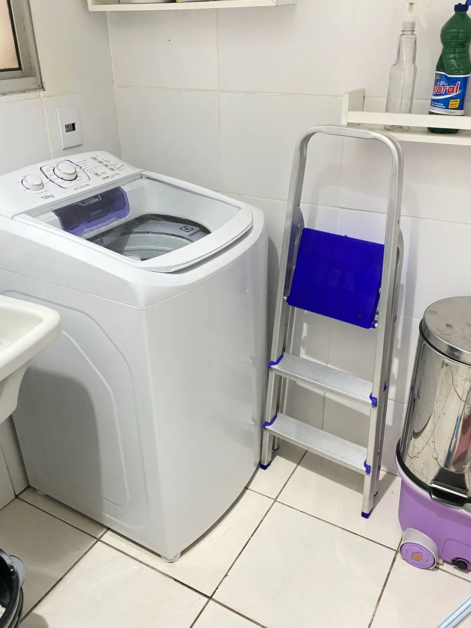 Maquina de lavar com escada de brinde