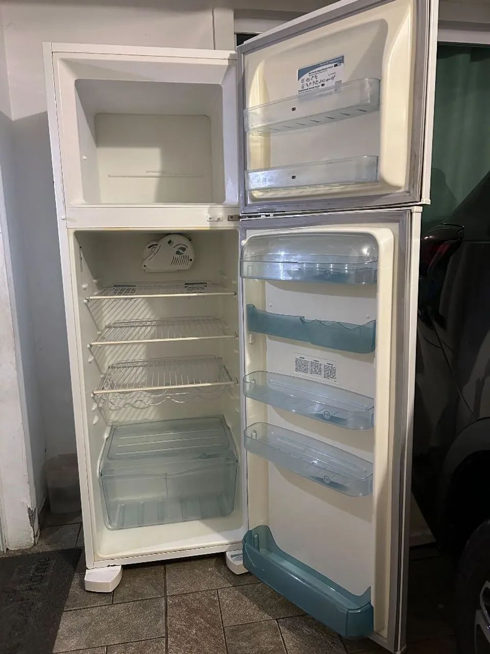 Geladeira Eletrolux - Foto 2